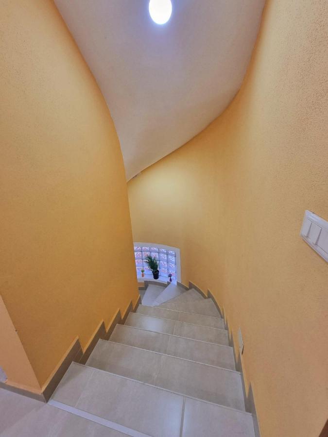 Grandino Holiday Rooms&Apartments أولتْسي المظهر الخارجي الصورة